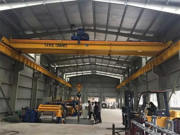 Overhead crane Мостовой кран