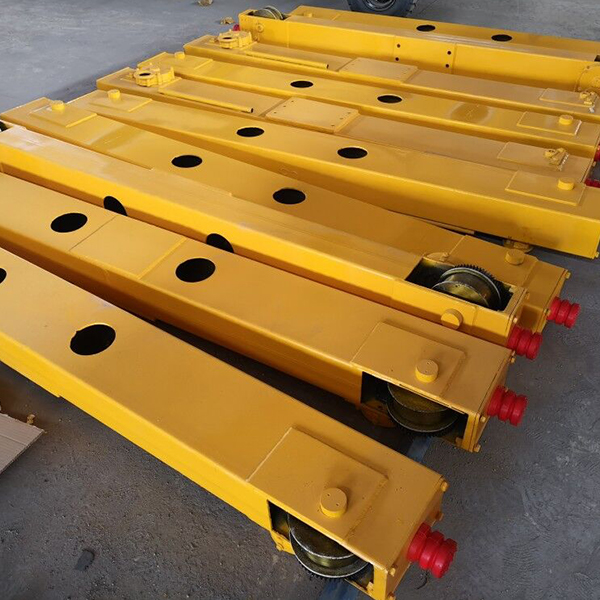 Концевая тележка крана для работы в качестве механизма длинного хода крана мостовых и козловых кранов